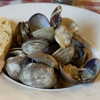 The Old Clam House - Suite clams - Seafood Near Me - San Francisco, California The Old Clam House - Suite clams - Seafood Near Me - San Francisco, California