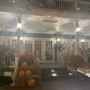 The Wellborn - Lounges Near Me - Orlando, Florida