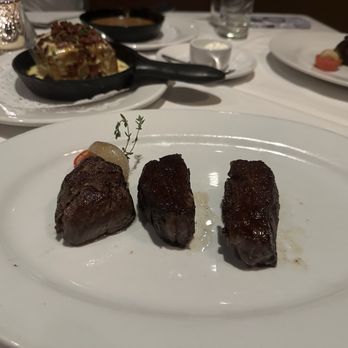 Porch and Parlor - Wagyu Taster - Steakhouses Near Me - Memphis, Tennessee
