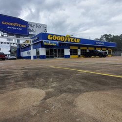 Goodyear The Woodlands Complete Auto Care - Fully remodeled building. Full service tire and automotive shop servicing Ppring and The Woodlands.