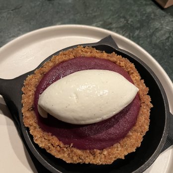 Wayan - Ube pie - Indonesian Near Me - New York, New York Wayan - Ube pie - Indonesian Near Me - New York, New York