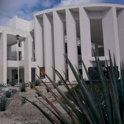 Universidad del Caribe - Nave principal