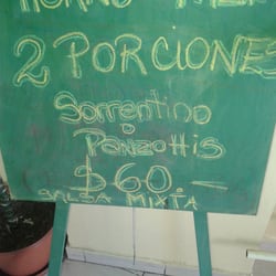 Nona Delfina - Pizarra con promos del dia