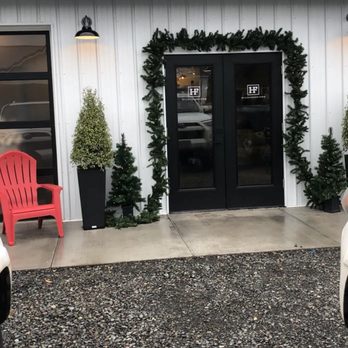 Hillockburn Farm - Entrance - Cosmetics & Beauty Supply Near Me - Estacada, Oregon