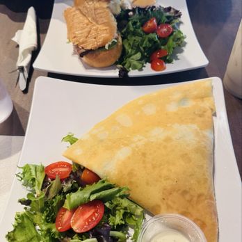 Redondo Coffee & Crepes - Roast beef baguette and classic crepe - Coffee & Tea Near Me - Renton, Washington Redondo Coffee & Crepes - Roast beef baguette and classic crepe - Coffee & Tea Near Me - Renton, Washington