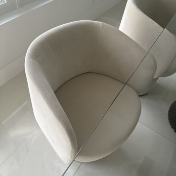 Stain Free Carpet Cleaning - Dining room chair - Carpet Cleaning Near Me - Boca Raton, Florida
