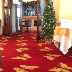 Albany Lions Hotel
