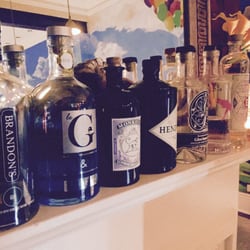 The Flying Trunk - Gin Game is Strong