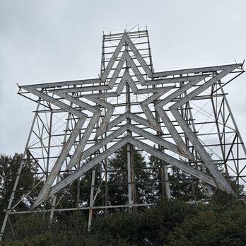 The Roanoke Star - Landmarks & Historical Buildings Near Me - Roanoke, Virginia The Roanoke Star - Landmarks & Historical Buildings Near Me - Roanoke, Virginia