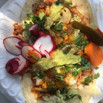 Mariscos El Sabroso - Food Trucks Near Me - Westchester, California Mariscos El Sabroso - Food Trucks Near Me - Westchester, California