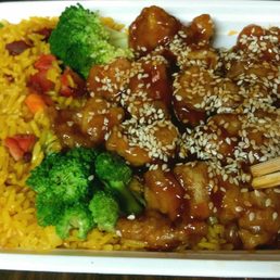 Living for this sesame chicken