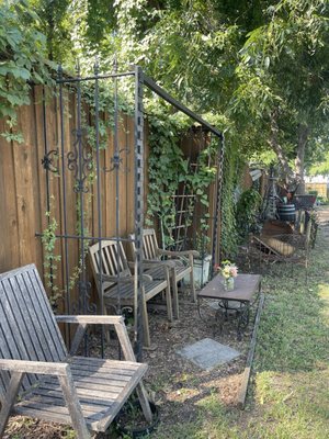 Garden Cafe by null