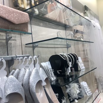 David's Bridal - Accesories - Bridal Near Me - Avondale, Arizona