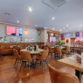 Train Pub - Barbeque Near Me - Rueil-Malmaison, 92 Train Pub - Barbeque Near Me - Rueil-Malmaison, 92
