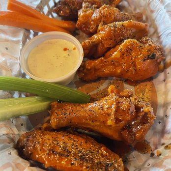 Oak Texas Bar & Grill - Buffalo lemon traditional. Yum! And huge! - Bars Near Me - McAllen, Texas