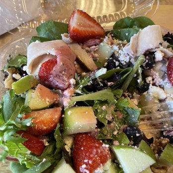 Greens On Your Way - Blueberry Walnut Salad - Salad Near Me - Silverdale, Washington Greens On Your Way - Blueberry Walnut Salad - Salad Near Me - Silverdale, Washington