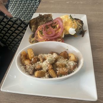 Toasted La Mesa - Short Rib Benny* - Breakfast & Brunch Near Me - La Mesa, California Toasted La Mesa - Short Rib Benny* - Breakfast & Brunch Near Me - La Mesa, California