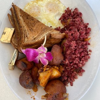 Nauti Dawg - Corned beef hash - Seafood Near Me - Lighthouse Point, Florida Nauti Dawg - Corned beef hash - Seafood Near Me - Lighthouse Point, Florida