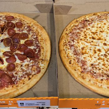 Little Caesars Pizza - Old World Fanceroni Pepperoni™ and ExtraMostBestest® Cheese - Pizza Near Me - Honolulu, Hawaii Little Caesars Pizza - Old World Fanceroni Pepperoni™ and ExtraMostBestest® Cheese - Pizza Near Me - Honolulu, Hawaii
