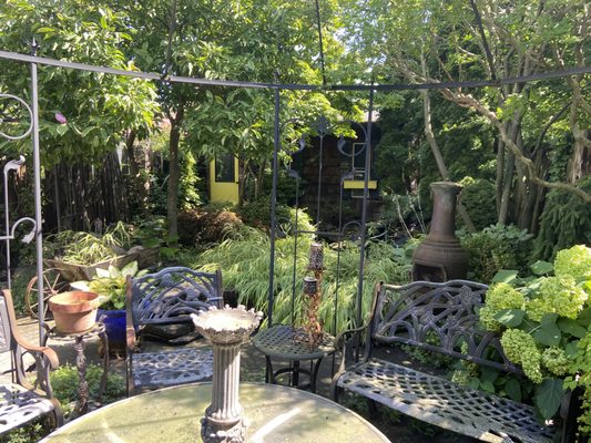 Gardening Goddess - Women owned bussines , attention to the detail. We Are creating beautiful oudoor spaces for you and Your family to Enjoy. We offer Design , build, and maintenance services Gardening Goddess - Women owned bussines , attention to the detail. We Are creating beautiful oudoor spaces for you and Your family to Enjoy. We offer Design , build, and maintenance services