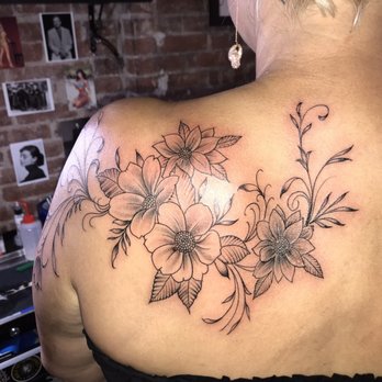 Redink Tattoo Studio - Shoulder - Tattoo Near Me - New York, New York