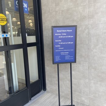 Naimie's Beauty Center - Hours May 2021 - Cosmetics & Beauty Supply Near Me - Burbank, California