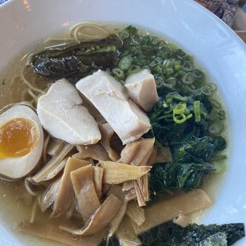Silverlake Ramen - Ramen with chicken - Ramen Near Me - Long Beach, California