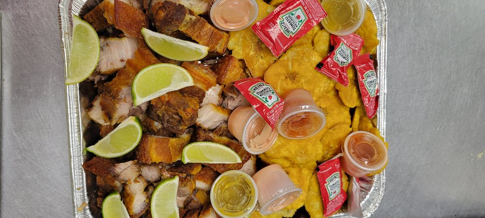 La Casa De Mama Luz Cafe Logo