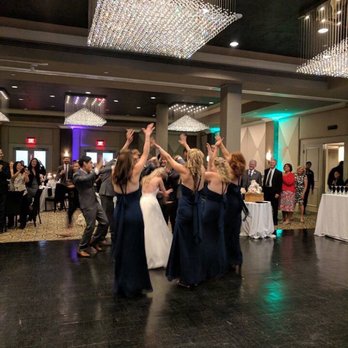 Chi Dr Productions - Entrance song for the bride and groom - DJs Near Me Chi Dr Productions - Entrance song for the bride and groom - DJs Near Me