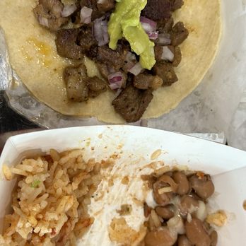 Tight Tacos Kaimuki - What's left of my Three Taco Plato (two carne asada and one carnitas) - Tacos Near Me - Honolulu, Hawaii Tight Tacos Kaimuki - What's left of my Three Taco Plato (two carne asada and one carnitas) - Tacos Near Me - Honolulu, Hawaii