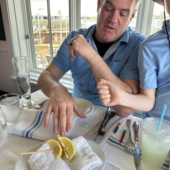 The Boathouse - Warm towels with lemon after OYSTERS ON THE HALF SHELL* - Seafood Near Me - Orlando, Florida The Boathouse - Warm towels with lemon after OYSTERS ON THE HALF SHELL* - Seafood Near Me - Orlando, Florida
