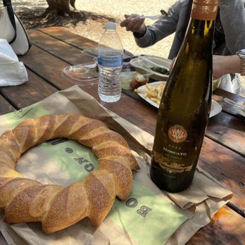 V Sattui Winery - Wineries Near Me - Saint Helena, California V Sattui Winery - Wineries Near Me - Saint Helena, California