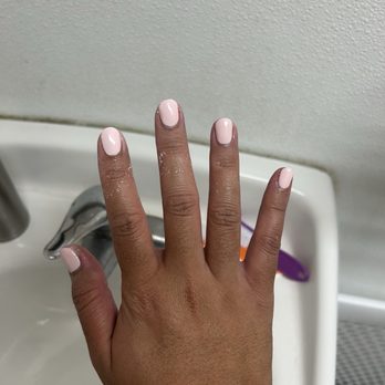 Paradise Nails - Nail Salons Near Me - Orem, Utah