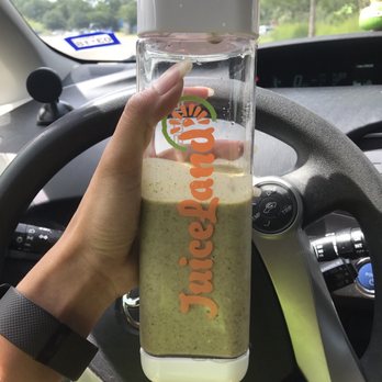 JuiceLand - Medium wundershowzen drink looks so little in the tumbler - Juice Bars & Smoothies Near Me - Dallas, Texas