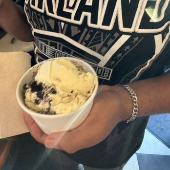 San Francisco Creamery - Cookies and cream - Desserts Near Me - Walnut Creek, California San Francisco Creamery - Cookies and cream - Desserts Near Me - Walnut Creek, California