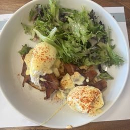 Classic Eggs Benedict