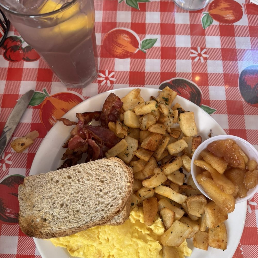 The American Pie Company - Mimosa - Breakfast & Brunch Near Me - Sherman, Connecticut The American Pie Company - Mimosa - Breakfast & Brunch Near Me - Sherman, Connecticut