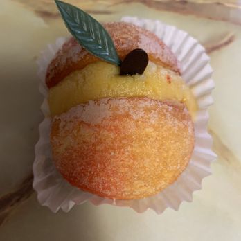 Isgro Pastries - Bakeries Near Me - Philadelphia, Pennsylvania