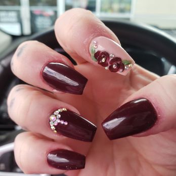 La Belle Nails - Nail Salons Near Me - Antelope, California