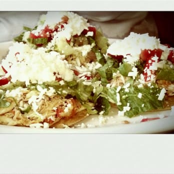 Nuevo Leon Restaurant - Chicken de Pollo - Mexican Near Me - Chicago, Illinois