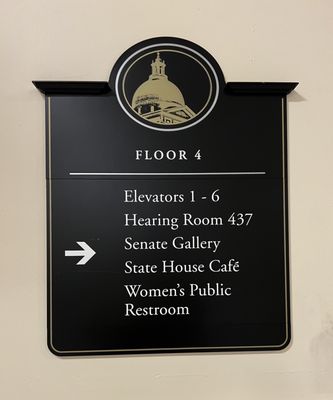 Massachusetts State House by null