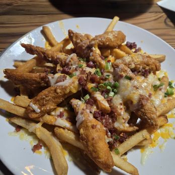 Miller's Ale House - Lancaster - Zinger Mountain with Mild Sauce - Sports Bars Near Me - Lancaster, Pennsylvania Miller's Ale House - Lancaster - Zinger Mountain with Mild Sauce - Sports Bars Near Me - Lancaster, Pennsylvania