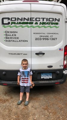 Connection Plumbing & Heating Logo