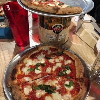 Meric's Woodfire Oven & Tavern - Margherita pizzas - Pizza Near Me - Hampton, Minnesota Meric's Woodfire Oven & Tavern - Margherita pizzas - Pizza Near Me - Hampton, Minnesota