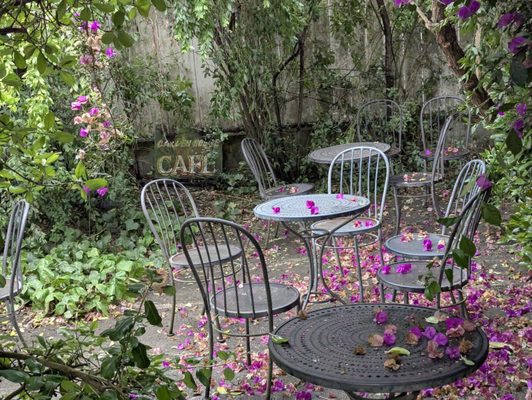 Garden House Cafe by null