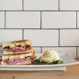 Youngs Bay of Pigs Panini