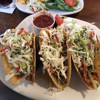 King Eider's Pub - Pulled pork tacos - Pubs Near Me - Damariscotta, Maine
