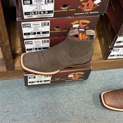 Bridges Boot Outlet