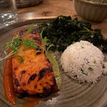 Madera at Treehouse London - Salmon - Mexican Near Me - London, XGL Madera at Treehouse London - Salmon - Mexican Near Me - London, XGL