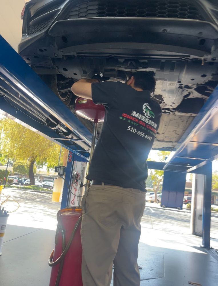MISSION QUICK OIL CHANGE Updated September 2024 21 Photos 40077